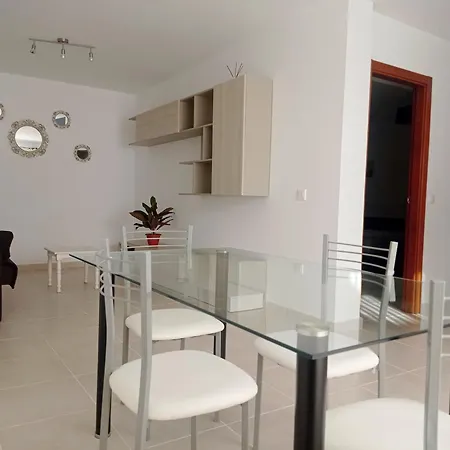 Triplex 8 Islas بيت للعطل *